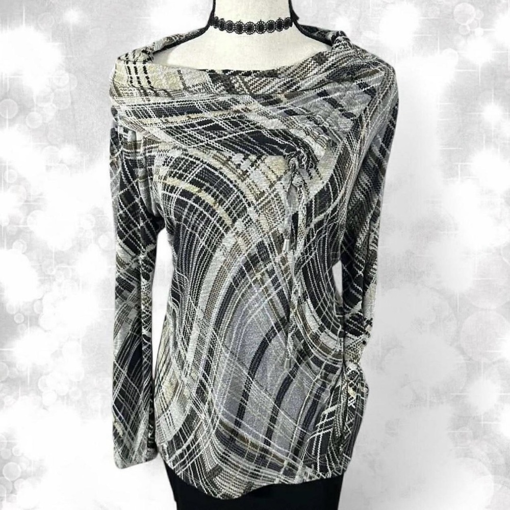 N Touch Boho Aesthetic Minimalist Abstract Long Sleeve Cowl Neck Top